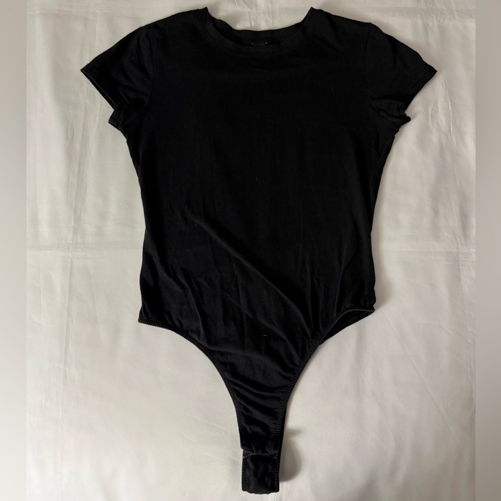 Windsor Short Sleeve Black Crewneck Bodysuit